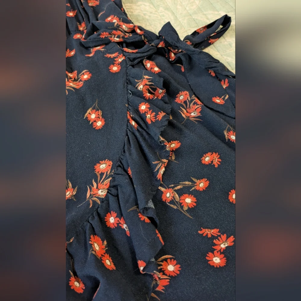 Faded Rose Floral Navy and Orange Ruffle Dress. Junior's Size L. - Picture 7 of 9